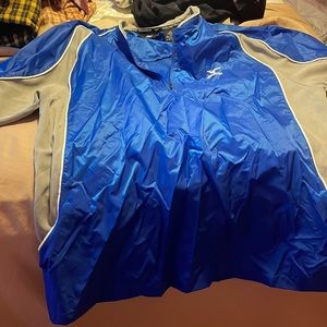 Mizuno windbreaker